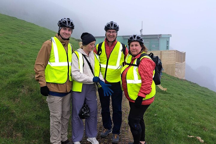 Eyjascooter Puffin Tour in IJsland