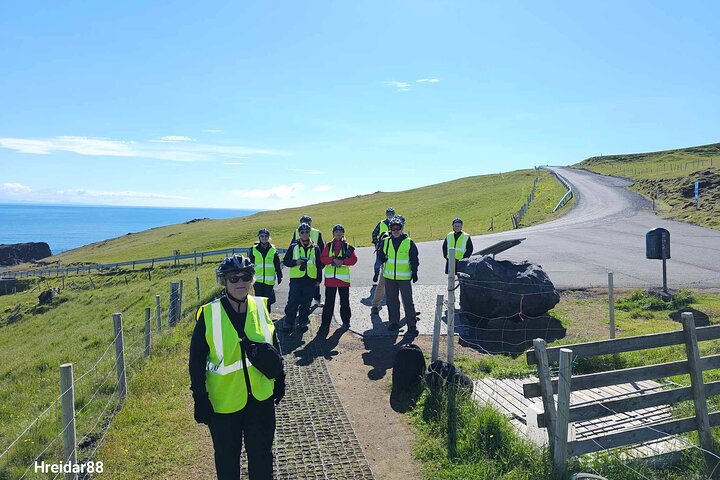 Eyjascooter Puffin Tour in IJsland