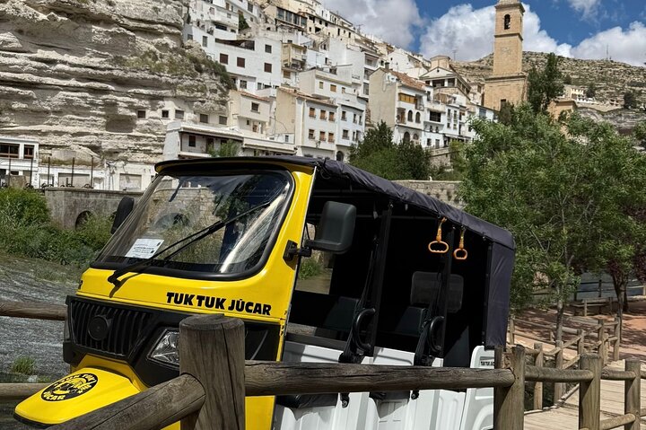Rutas en Tuk Tuk por Alcalá del Júcar