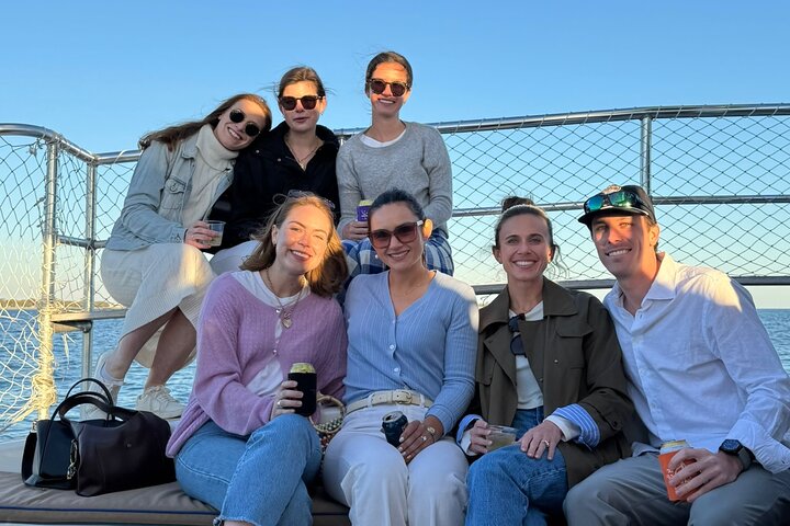 Hoteller i nærheten av Charleston Iconic Sunset Sail - Lux Catamaran w/Bar & Bad