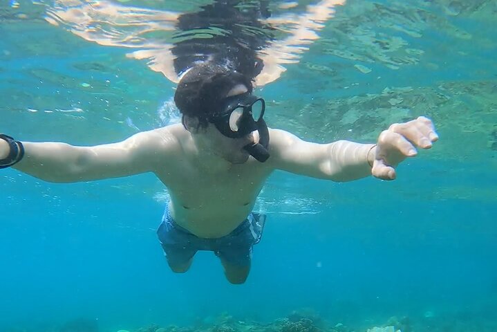 Caribbean Catamaran Day Cruise: Strande, snorkling og frokost