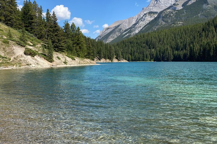 Restauranter i nærheten av Moraine Lake & Louise & Banff Day Tour