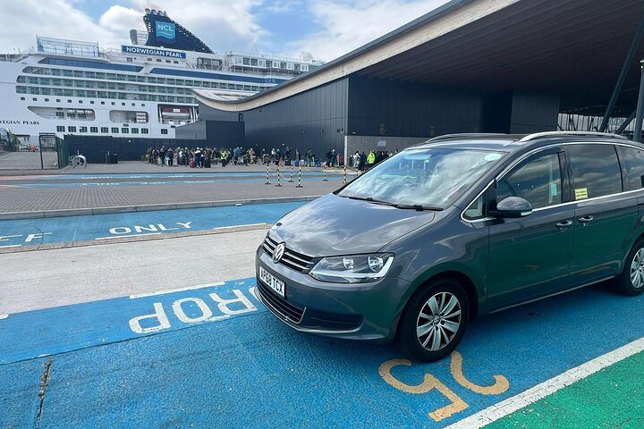 Stansted a Southampton Port – Traslado privado + Meet & Greet