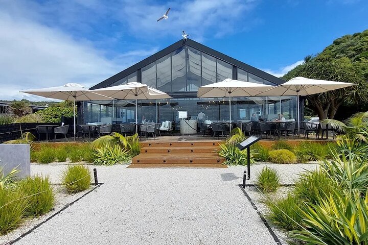Auckland: Waiheke Island Seafront lunsj og premium vin tur