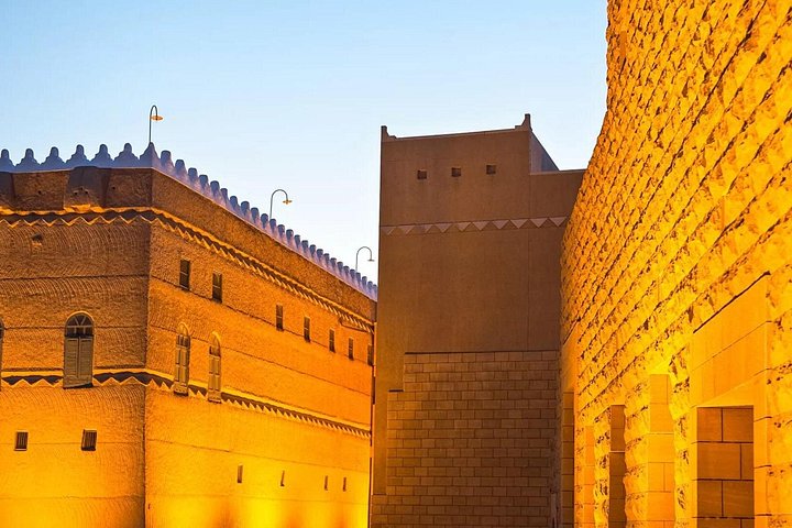 Journée à Riyad Des gratte-ciel aux souks et de l'histoire aux horizons