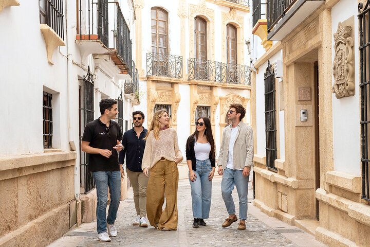 Tre byer på én dag: Cordoba, White Village & Ronda fra Sevilla