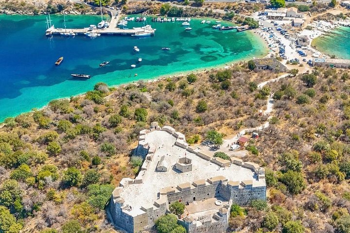 Riviera Tour Borsh-Qeparo-Himare-Porto Palermo-Vuno-Dhermi
