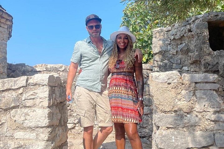 Riviera Tour Borsh-Qeparo-Himare-Porto Palermo-Vuno-Dhermi
