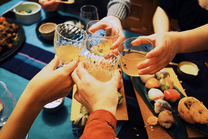 Chiyo Japansk och Koreansk restaurangmiddag med kattdansshow