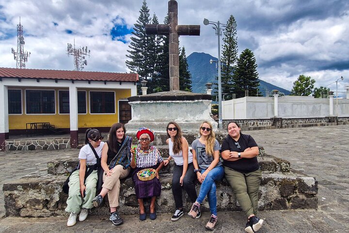 Desde Panajachel Navega y Descubre Pueblos del Lago de Atitlán