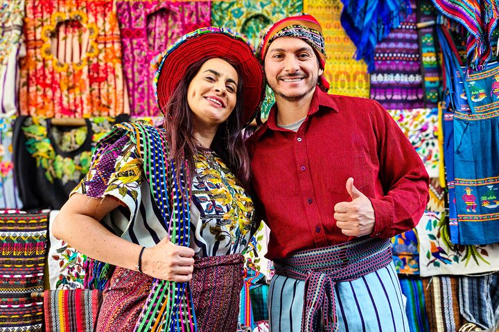 Desde Panajachel Navega y Descubre Pueblos del Lago de Atitlán