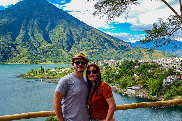 Desde Panajachel Navega y Descubre Pueblos del Lago de Atitlán