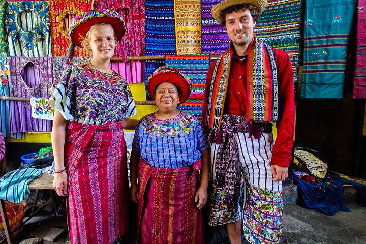 Desde Panajachel Navega y Descubre Pueblos del Lago de Atitlán