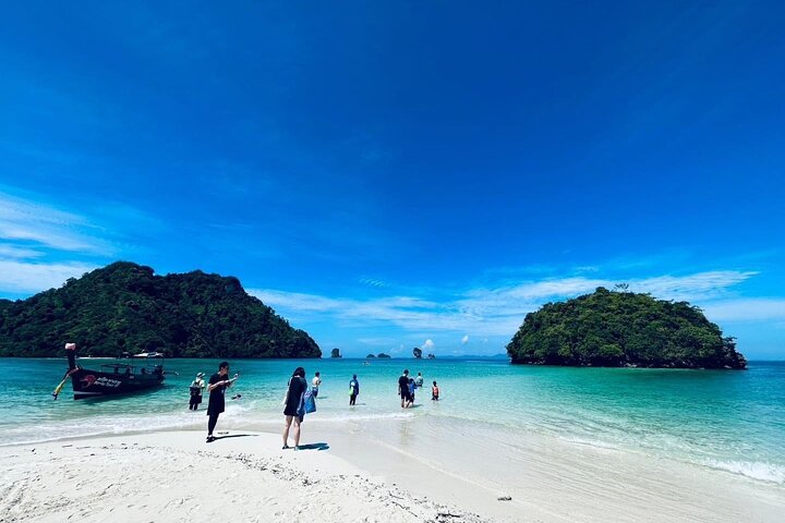 Phi Phi Early Bird & 4 Islands - Tagestour mit dem Schnellboot von Krabi