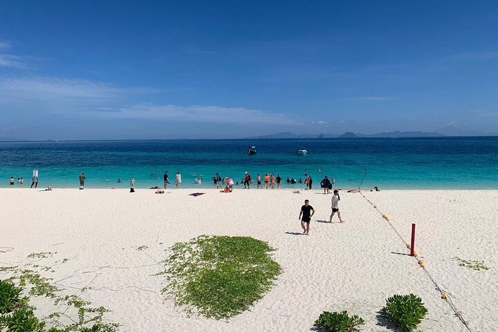 Phi Phi Early Bird & 4 Islands - Tagestour mit dem Schnellboot von Krabi