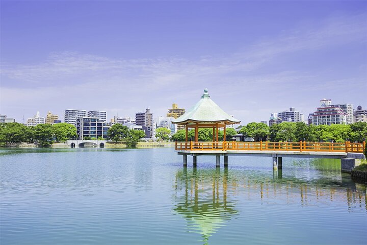 De Fukuoka Kyushu Itoshima Hidden Gems Day Tour