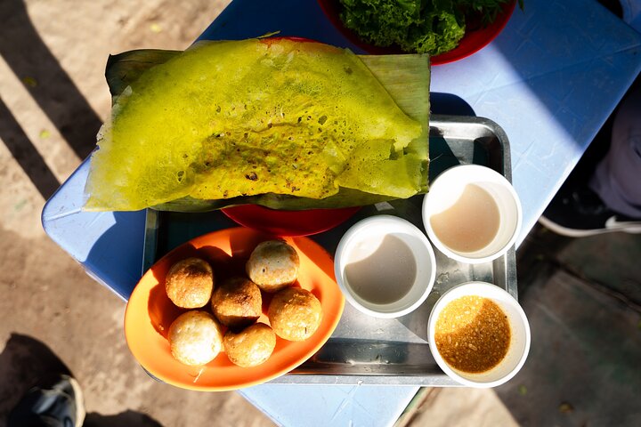 Den ultimative Phnom Penh mad tur af Tuk Tuk: 20 smagsprøver og drikkevarer