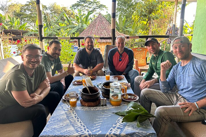 Tour del Kilimanjaro : Café, Cascada, Cuevas, almuerzo (Todo Incluido)