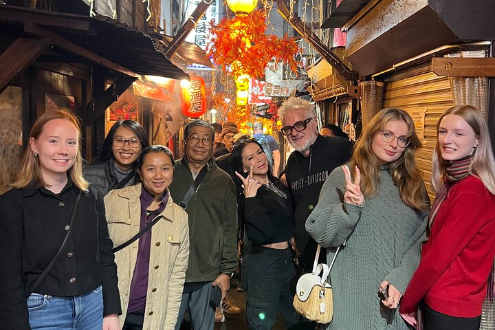 Tokyo : visite gastronomique de Shinjuku (13 plats dans 4 restaurants locaux)