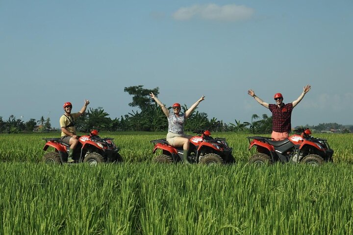 Bali ATV Fahrt Ubud Wasserfall, Reisfeld, Fluss, KingKong-Tempel Höhle