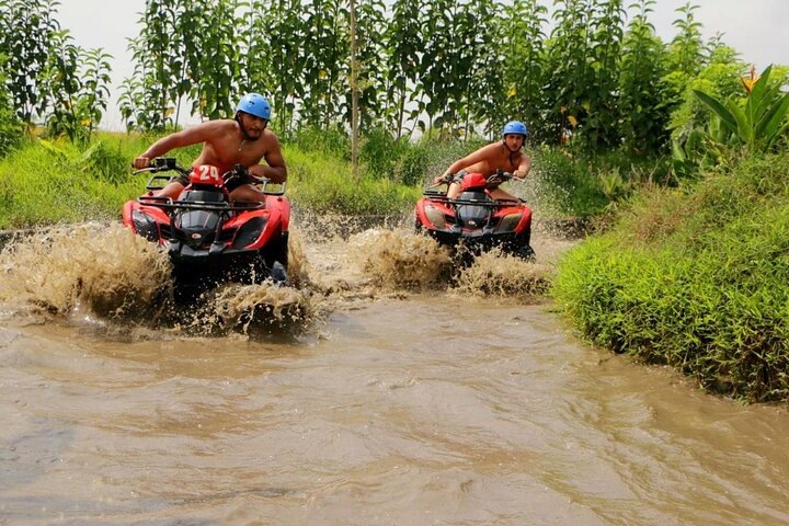 Bali ATV Fahrt Ubud Wasserfall, Reisfeld, Fluss, KingKong-Tempel Höhle
