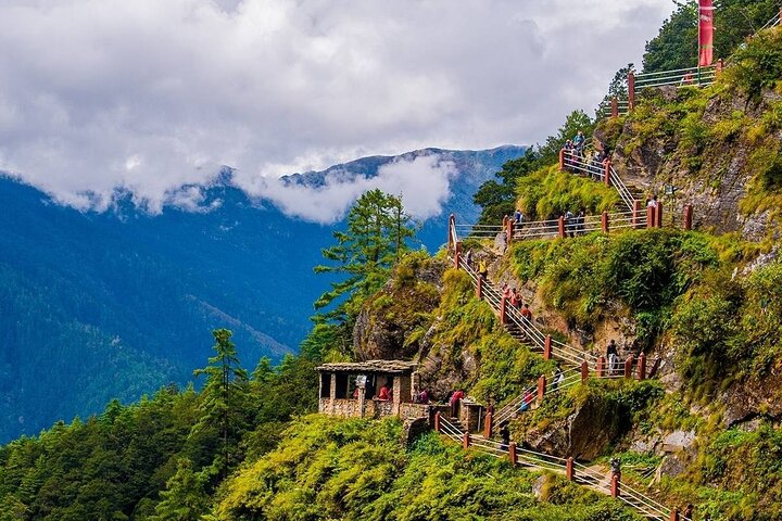 Privat 8 dagars bästa Bhutan Tour med exklusiv guide och bil