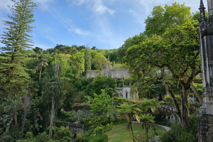 Halbtägige Sintra-Tour: Pena-Palast & Quinta da Regaleira in kleiner Gruppe