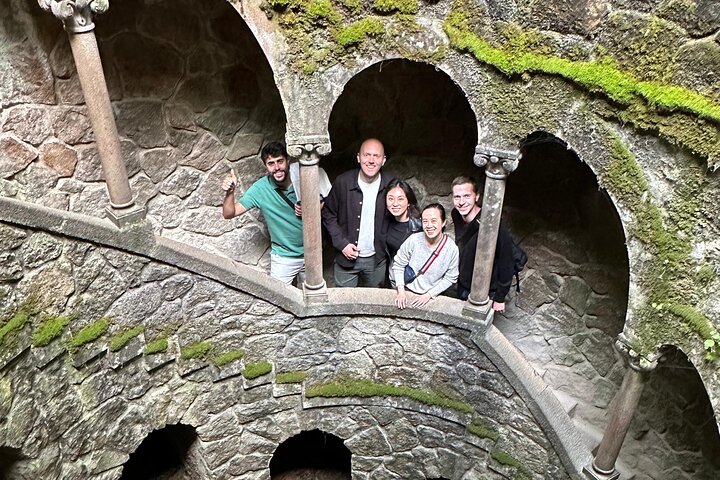 Halbtägige Sintra-Tour: Pena-Palast & Quinta da Regaleira in kleiner Gruppe