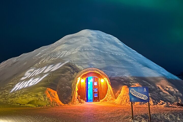King Crab Safari og besøg et Snowhotel fra Saariselkä