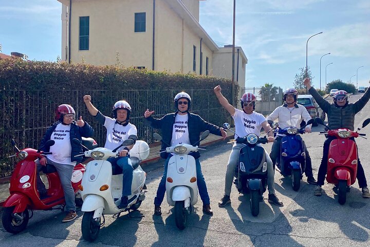 Ein Tag auf einer Vespa zwischen den ligurischen Dörfern der Riviera dei Fiori.