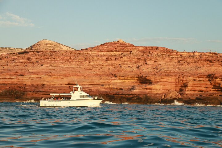 Croisière au coucher du soleil à Kalbarri le long des falaises côtières