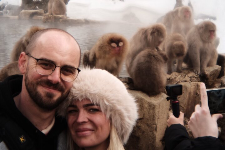 Visite privée du singe des neiges et du sanctuaire de Togakushi