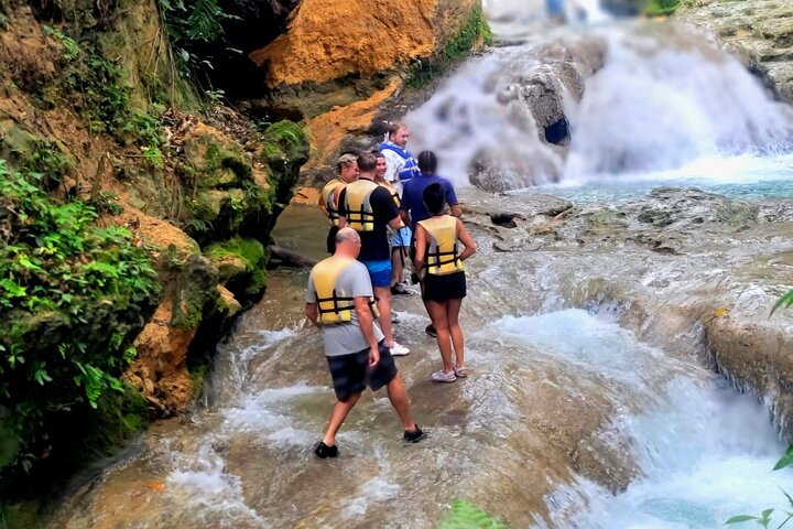 Hoteller i nærheden af Blue Hole and River Tubing Ocho Rios