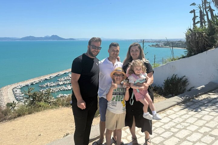 Fun tour de prestígio Tunis: Bardo/Medina, Carthage e Sidi Boussaid