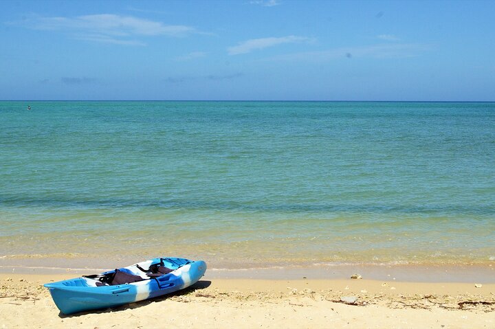 Skjulte strender i Okinawa: Sjøkajakk, snorkling og grill-eventyr