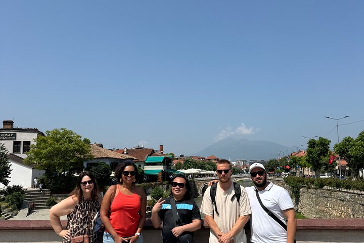 Excursión de un día a Kosovo desde Tirana, Pristina y Prizren