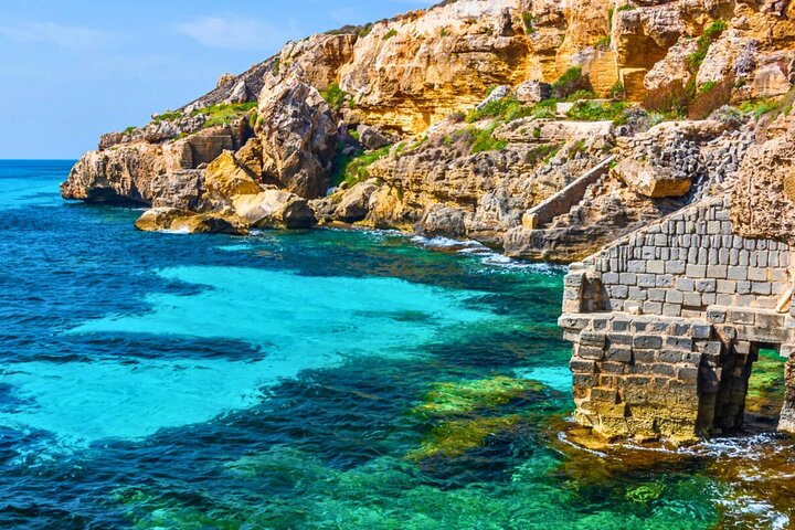 Tour Isole Egadi Favignana Levanzo in Barca con Pranzo da Trapani