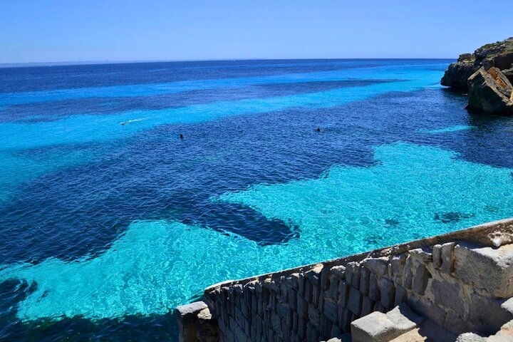 Tour Isole Egadi Favignana Levanzo in Barca con Pranzo da Trapani