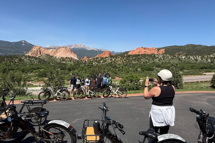 Kør Manitou Springs & Garden of the Gods Bedste guidede eBike-tur!