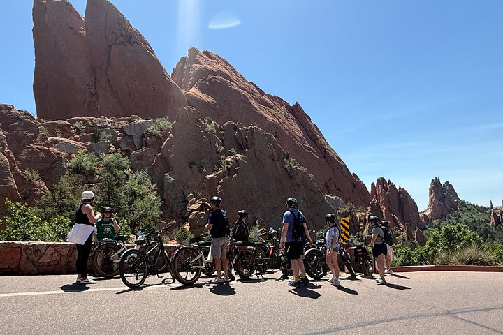 Kør Manitou Springs & Garden of the Gods Bedste guidede eBike-tur!