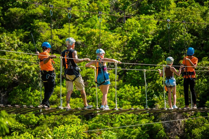 Koh Phangan Zipline äventyr med Wang Sai Vattenfall View