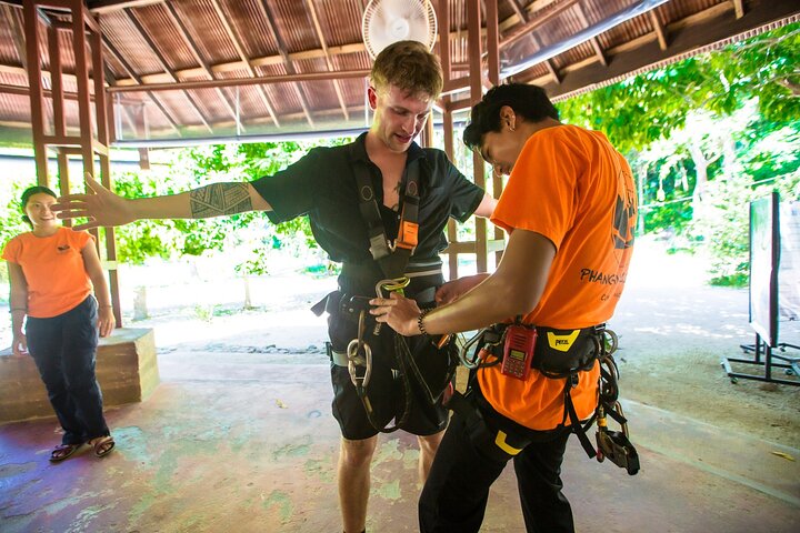 Koh Phangan Zipline äventyr med Wang Sai Vattenfall View