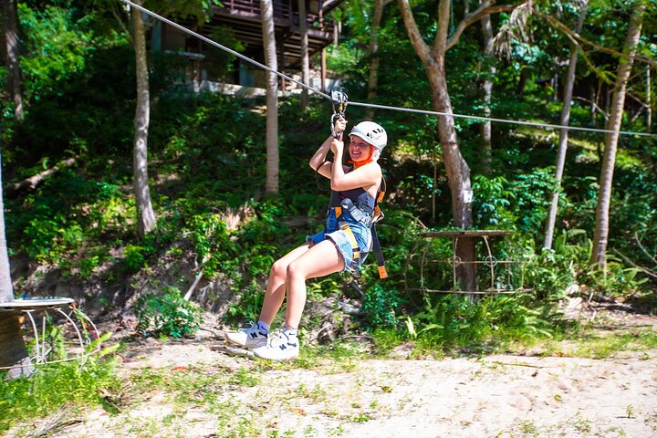 Koh Phangan Zipline äventyr med Wang Sai Vattenfall View
