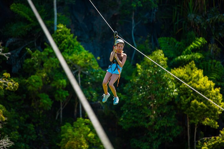 Koh Phangan Zipline äventyr med Wang Sai Vattenfall View