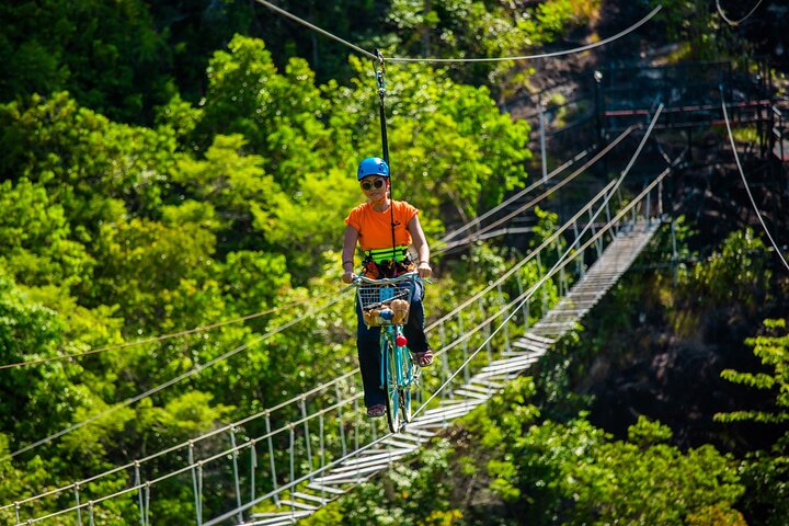Koh Phangan Zipline äventyr med Wang Sai Vattenfall View