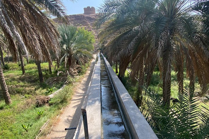 Upptäck 2 dagars guidad semesterorter Grand Canyon Jabal Shams