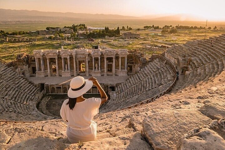 Pamukkale Hierapolis Salda Lake Tour met toegang vanuit Kemer