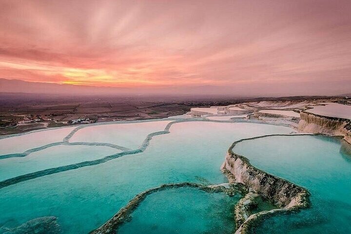 Pamukkale Hierapolis Salda Lake Tour met toegang vanuit Kemer