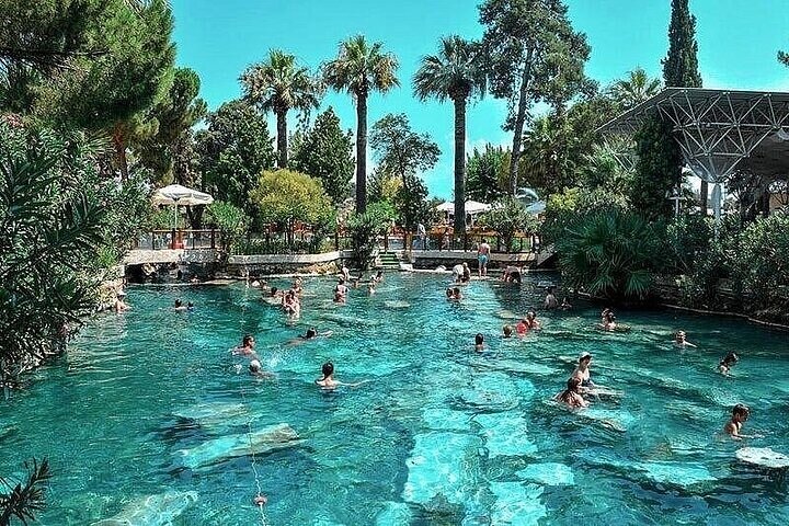 Pamukkale Hierapolis Salda Lake Tour met toegang vanuit Kemer