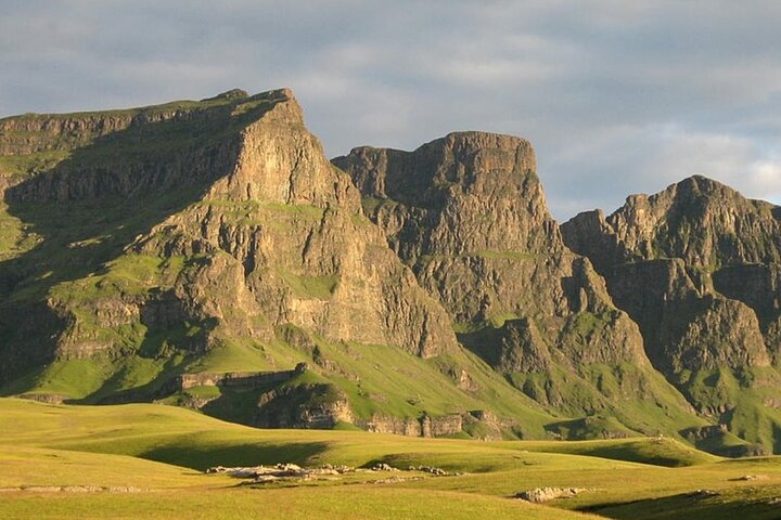 Drakensberg Mountains & Nelson Mandela Capture Site Ganztägige Safari